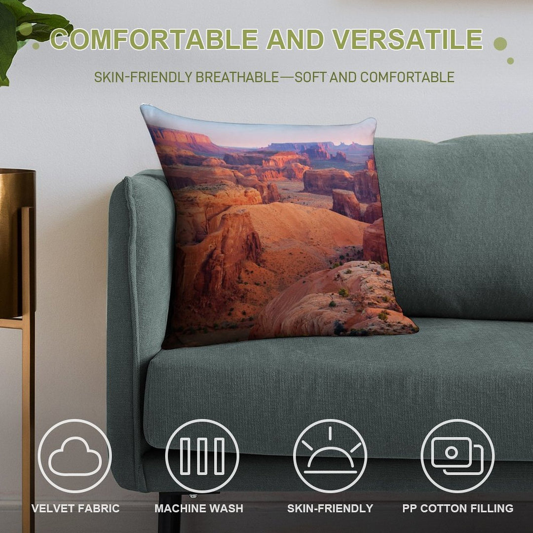 Hunt's Mesa Soft Anti-Pilling Throw Pillow