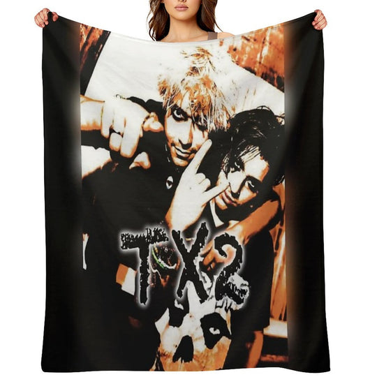 TX2 Sustainable Throw Blanket