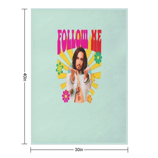 Klaus Follow Me Compact Throw Blanket