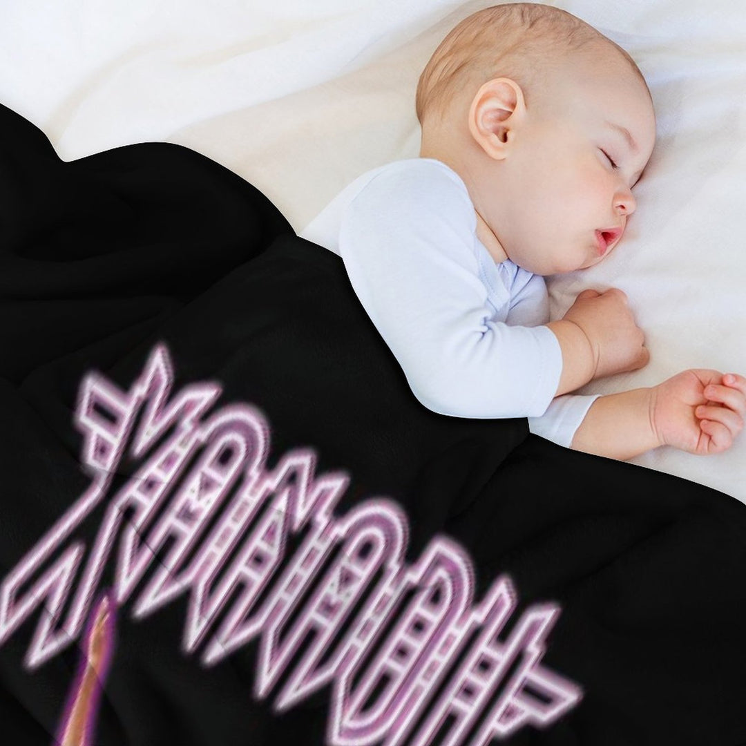 XANADU Kira Olivia Newton-John - Purple Glow Machine-washable Throw Blanket