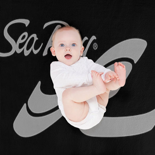 Sea Ray Boats Quick-dry Throw Blanket