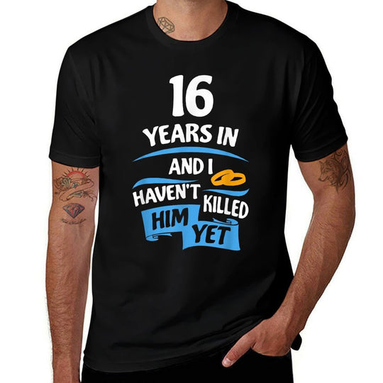 16 Years Anniversary Gift Idea for Her - 16th Wedding  Lightweight T-Shirt
