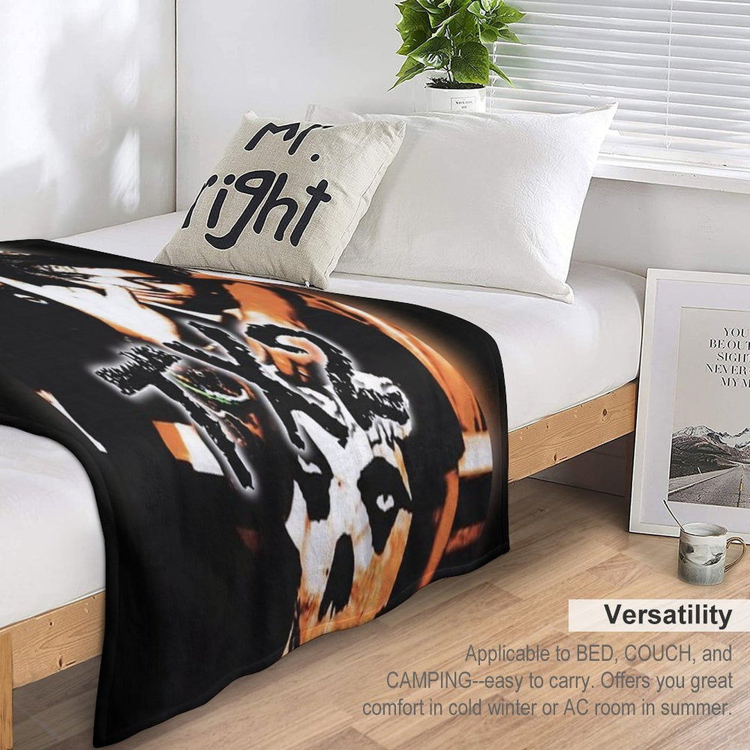 TX2 Sustainable Throw Blanket