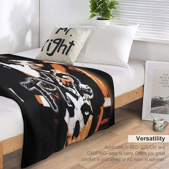 TX2 Sustainable Throw Blanket