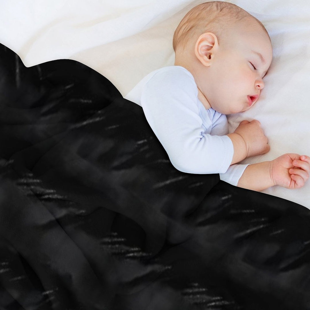 Black Quilted Patterns Lightweight Throw Blanket