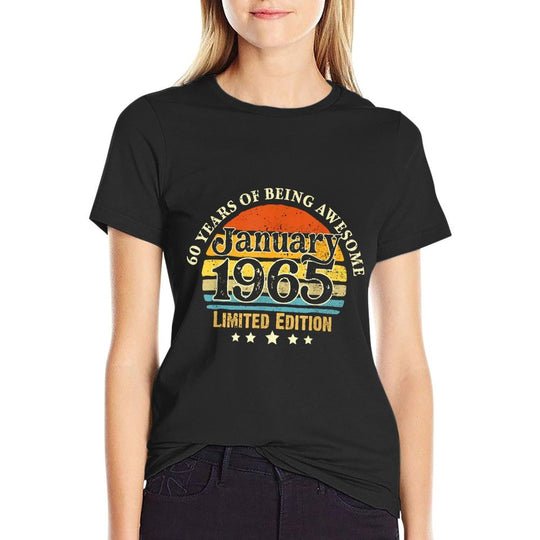 60 Years Old Vintage January 1965 60th Birthday Gifts  Oversized Silhouette T-Shirt