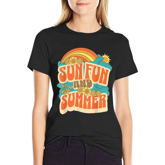 Sun Fun And Summer First Day Of Summer Vintage Vibes  Trendy Pattern T-Shirt
