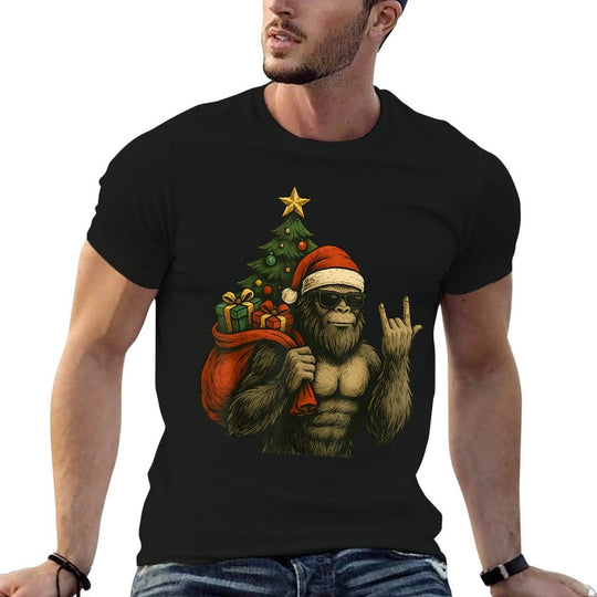 Bigfoot Santa Christmas Tree Rock On Funny Xmas Sasquatch  Versatile T-Shirt