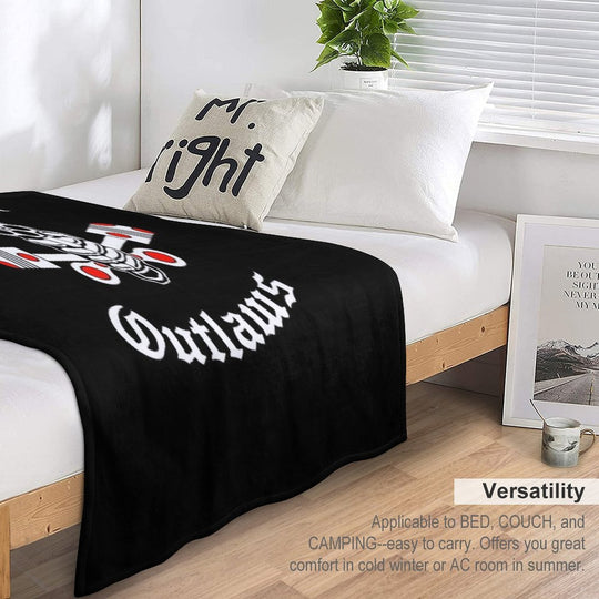 Outlaw Mc Support Gift Halloween Day, Thanksgiving, Christmas Day Quick-dry Throw Blanket