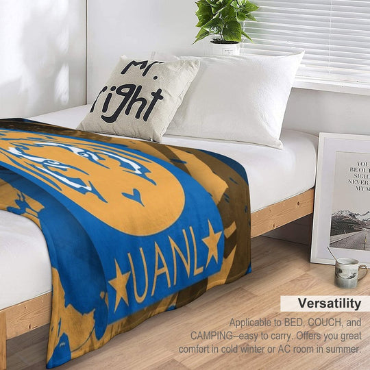 Tigres De La UANL Lightweight Throw Blanket