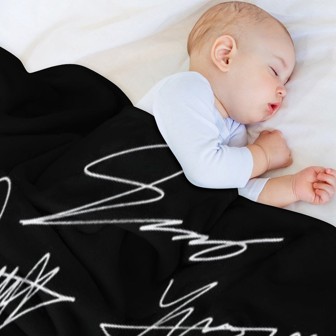 ATEEZ - Logo + Autographs (black) Travel-friendly Throw Blanket