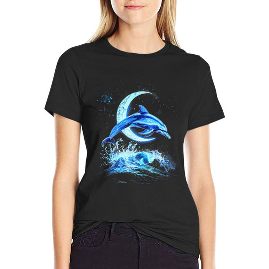 Dolphin Artwork Sea Ocean Dolphin Ocean Sea Animal Lover  Trendy Pattern T-Shirt