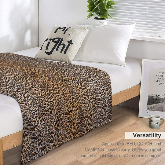 Trendy Leopard Print Aesthetic – Wild Animal Pattern Design Gift-ready Throw Blanket