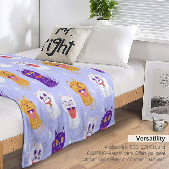 Lucky Kitty Cats Maneki-Neko Waving Beckoning Cat Shrink-resistant Throw Blanket