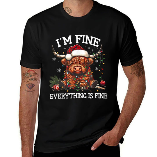 Im Fine Everything Is Fine Funny Christmas Highland Cow  Easy-care T-Shirt