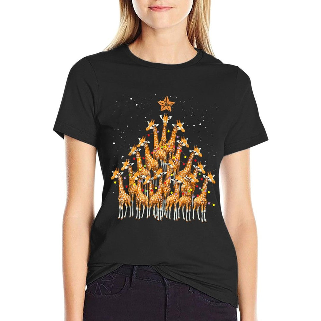 Giraffe Christmas Tree Giraffe Xmas Tree Women  Relaxed-fit T-Shirt