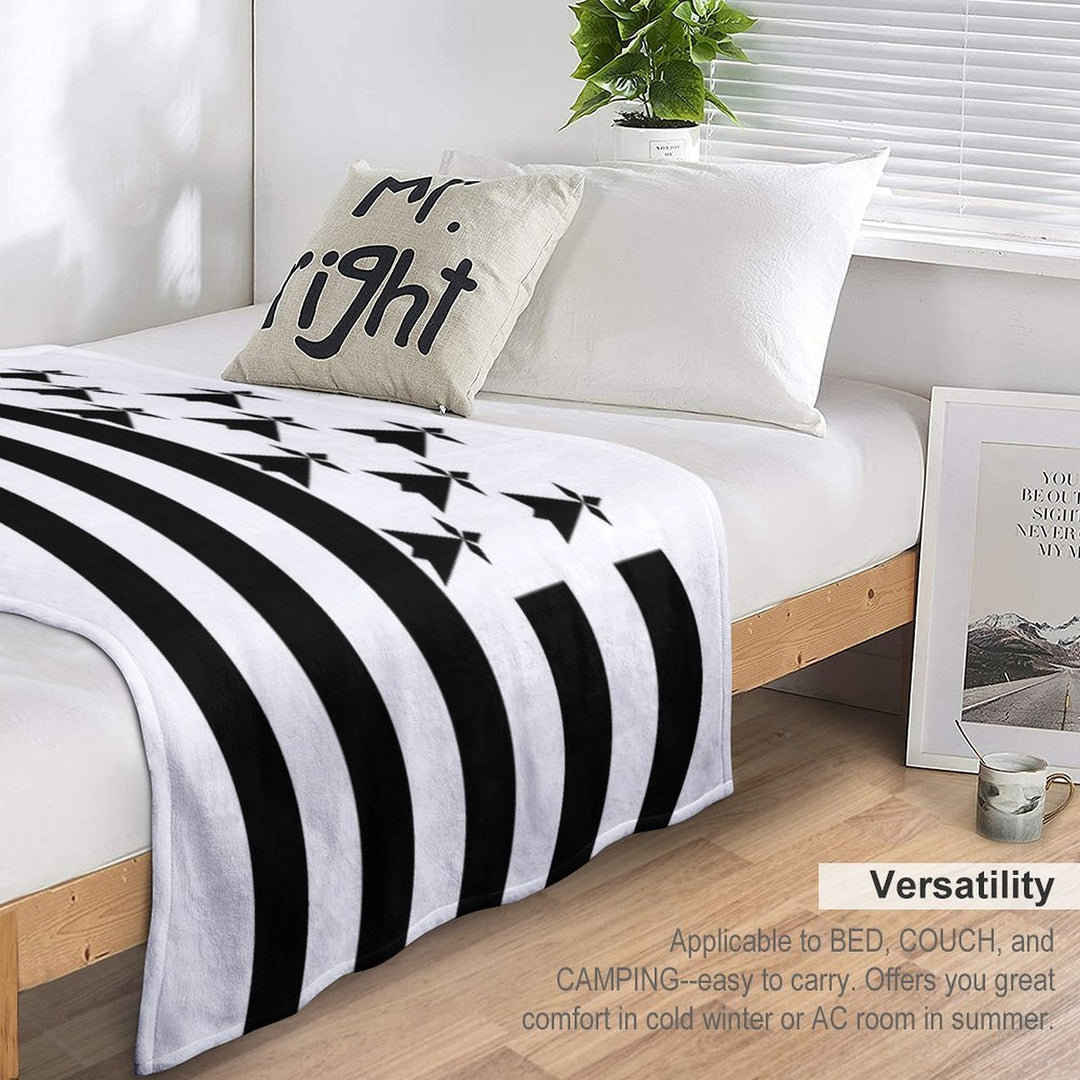 BZH - Breizh - Bretagne - Brittany France Anti-pilling Throw Blanket