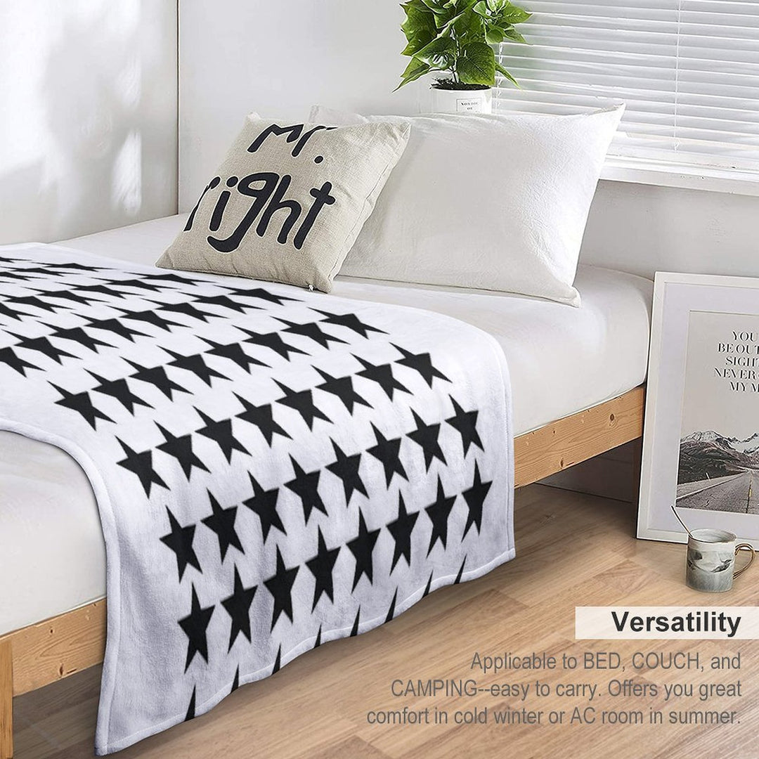 Star Lightweight Throw Blanket