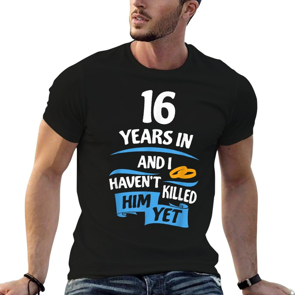 16 Years Anniversary Gift Idea for Her - 16th Wedding  Lightweight T-Shirt