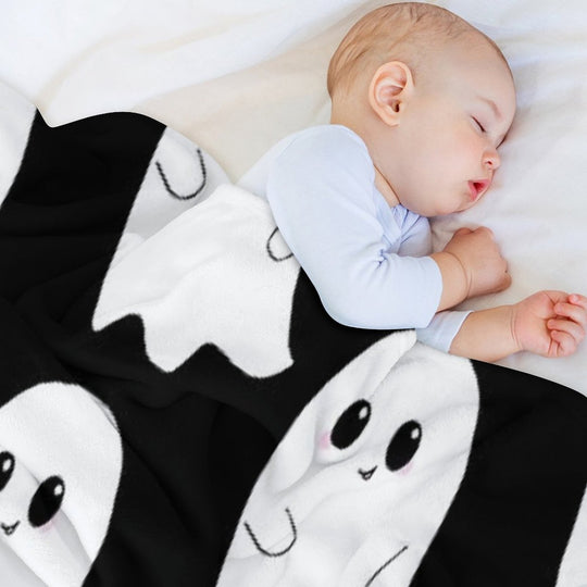 Cute Ghost Wrinkle-free Throw Blanket