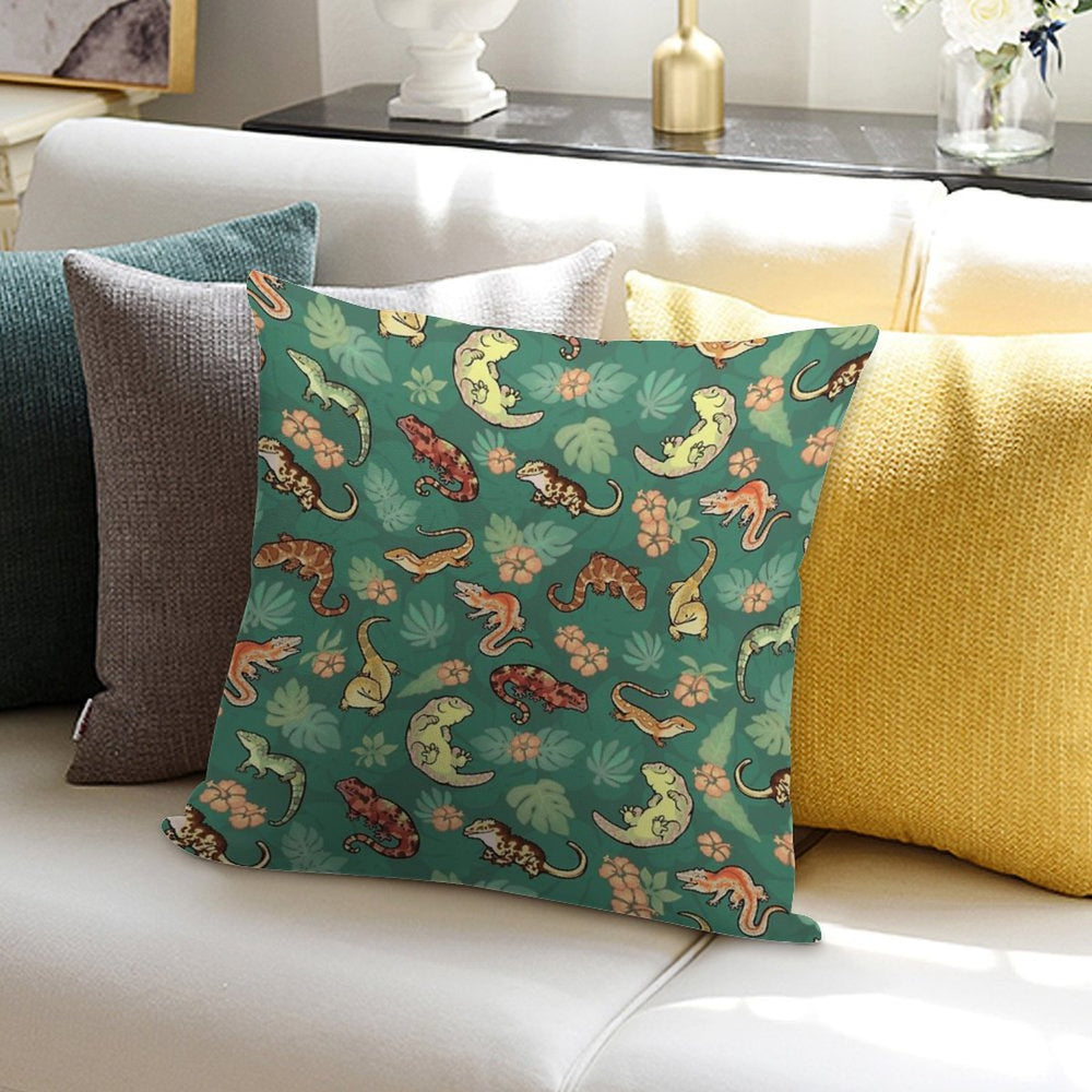 Gecko Family in Green Soft Style Accent Throw Pillow