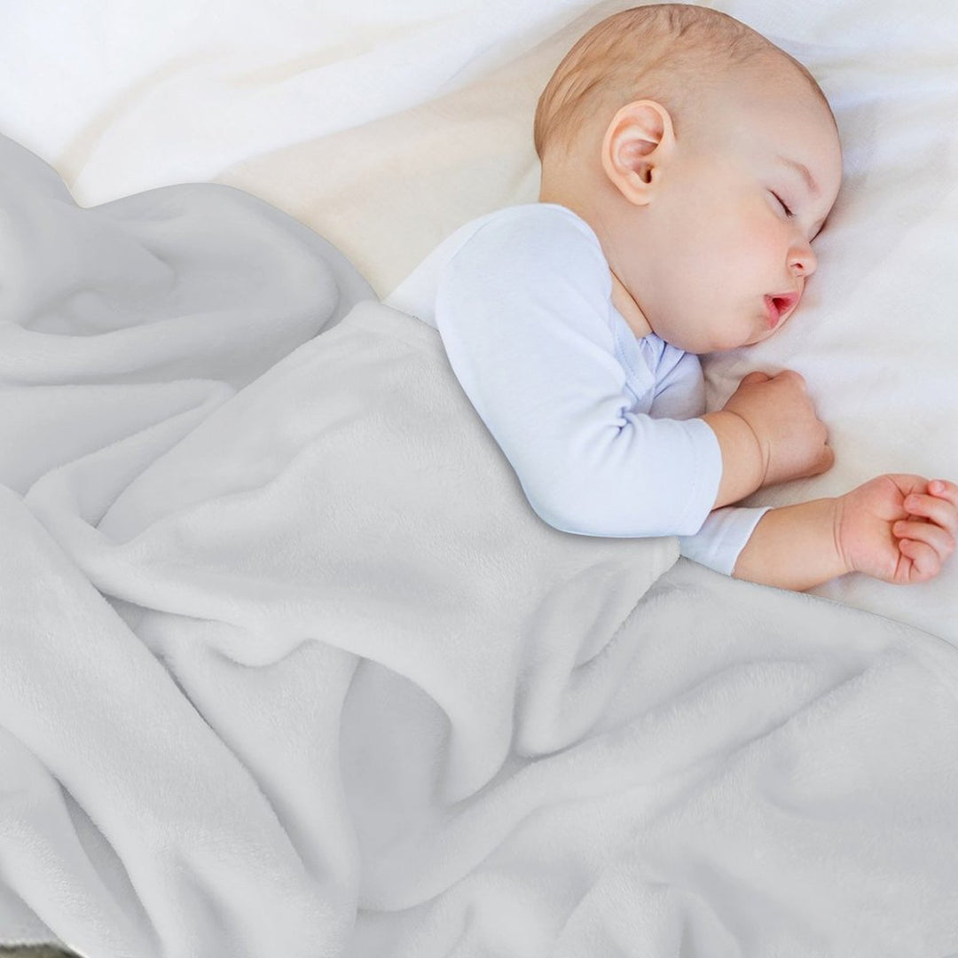 Come Into My Swamp - Shrek Plush Throw Blanket