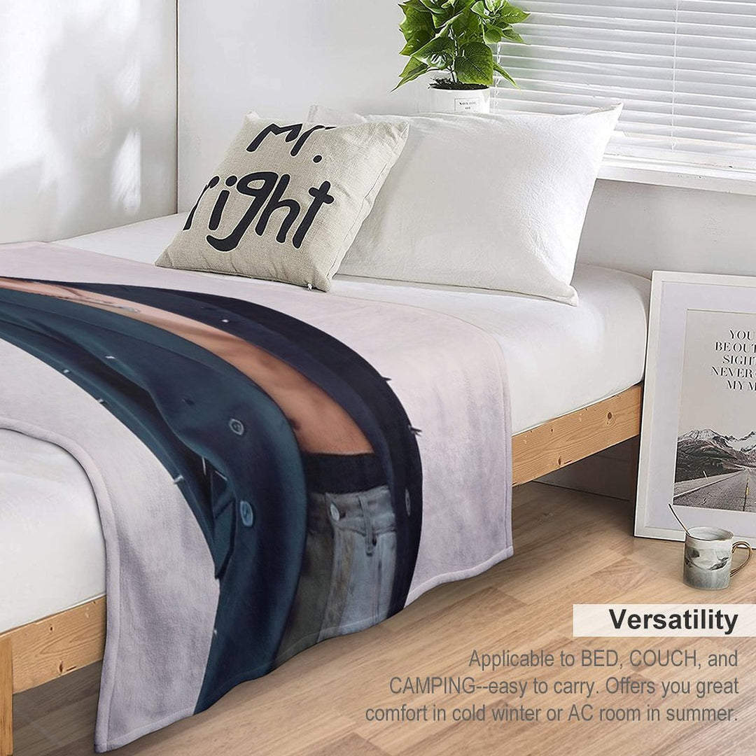 Bts Jungkook Machine-washable Throw Blanket