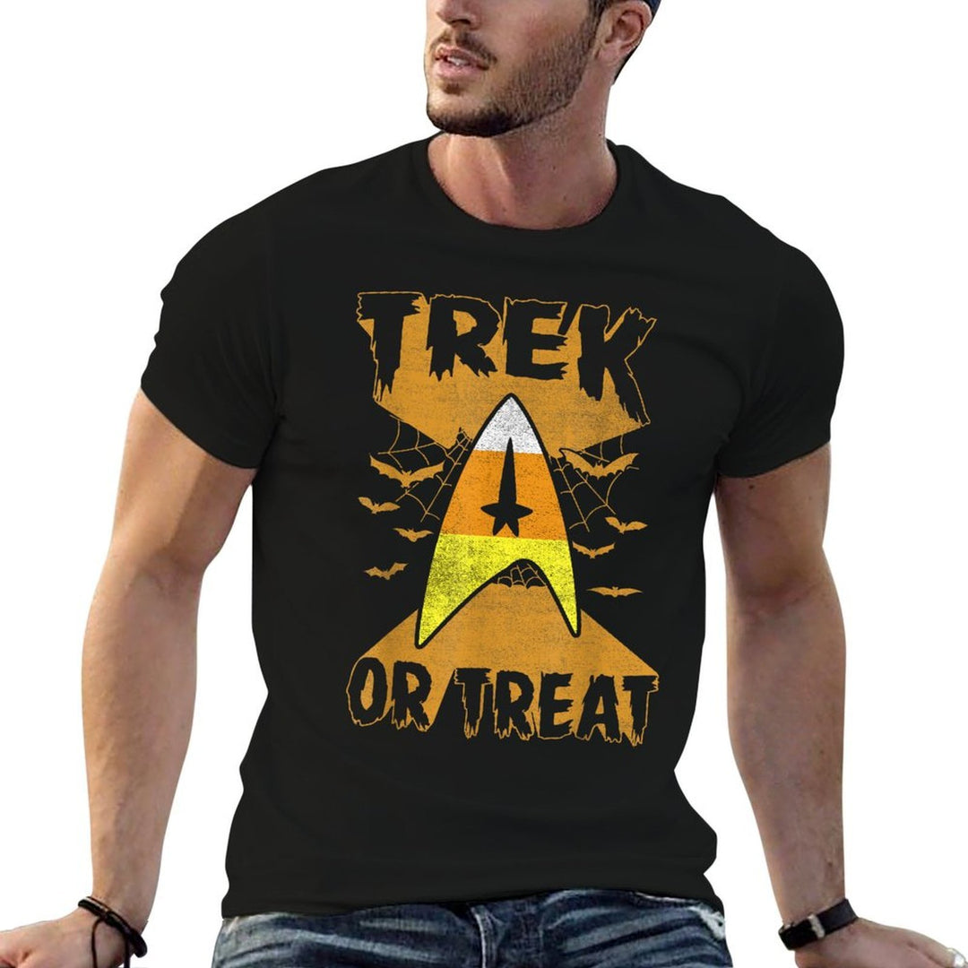 Star Trek Candy Corn Trek Or Treat Halloween  Versatile T-Shirt