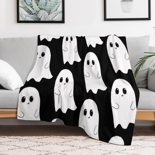 Cute Ghost Wrinkle-free Throw Blanket