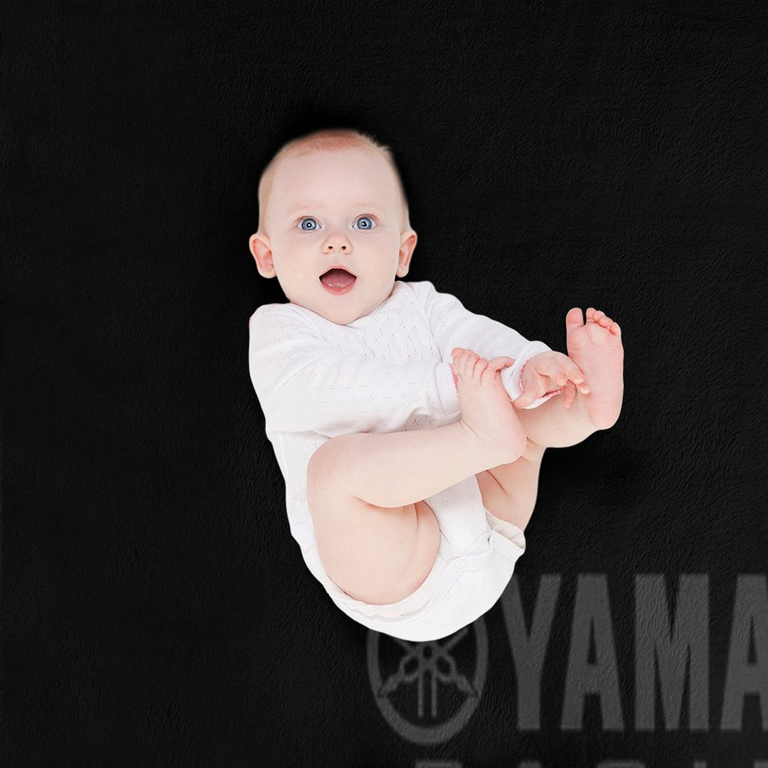 YAMAHA Blue All-season Throw Blanket