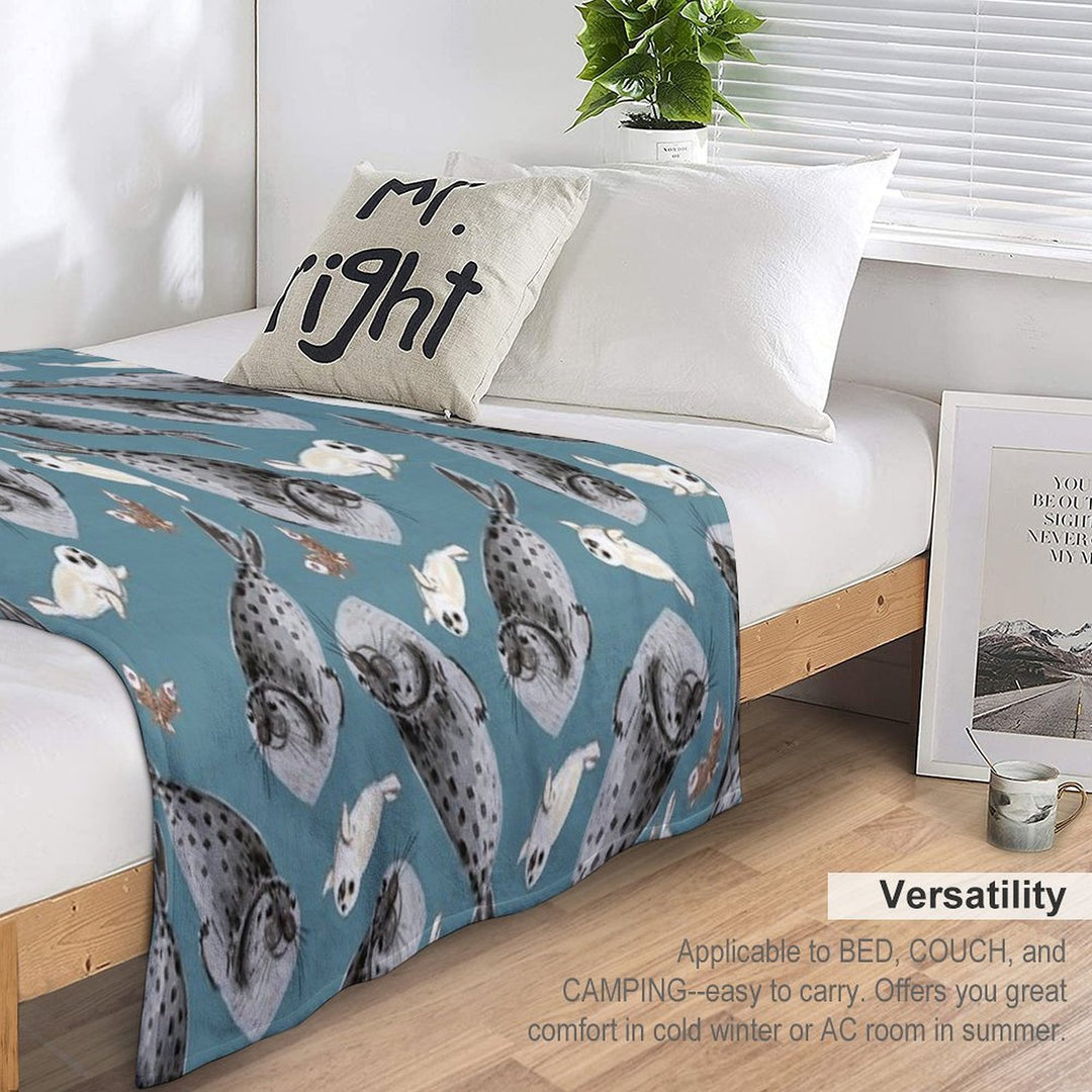 Common Seal Anti-pilling Throw Blanket