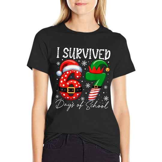 I Survived 67 Day of School Funny 67 Xmas Santa Elf Hat Meme  Heathered Texture T-Shirt