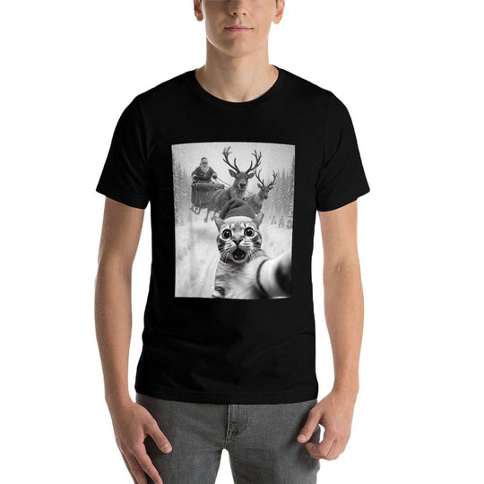 Funny Cat Selfie Santa Merry Christmas Xmas Pajamas Holiday  Odor-resistant T-Shirt