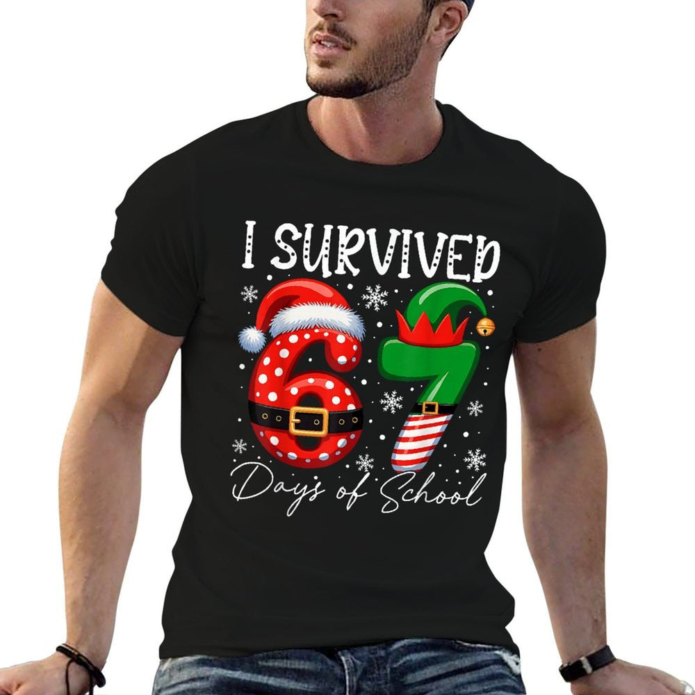 I Survived 67 Day of School Funny 67 Xmas Santa Elf Hat Meme  Heathered Texture T-Shirt