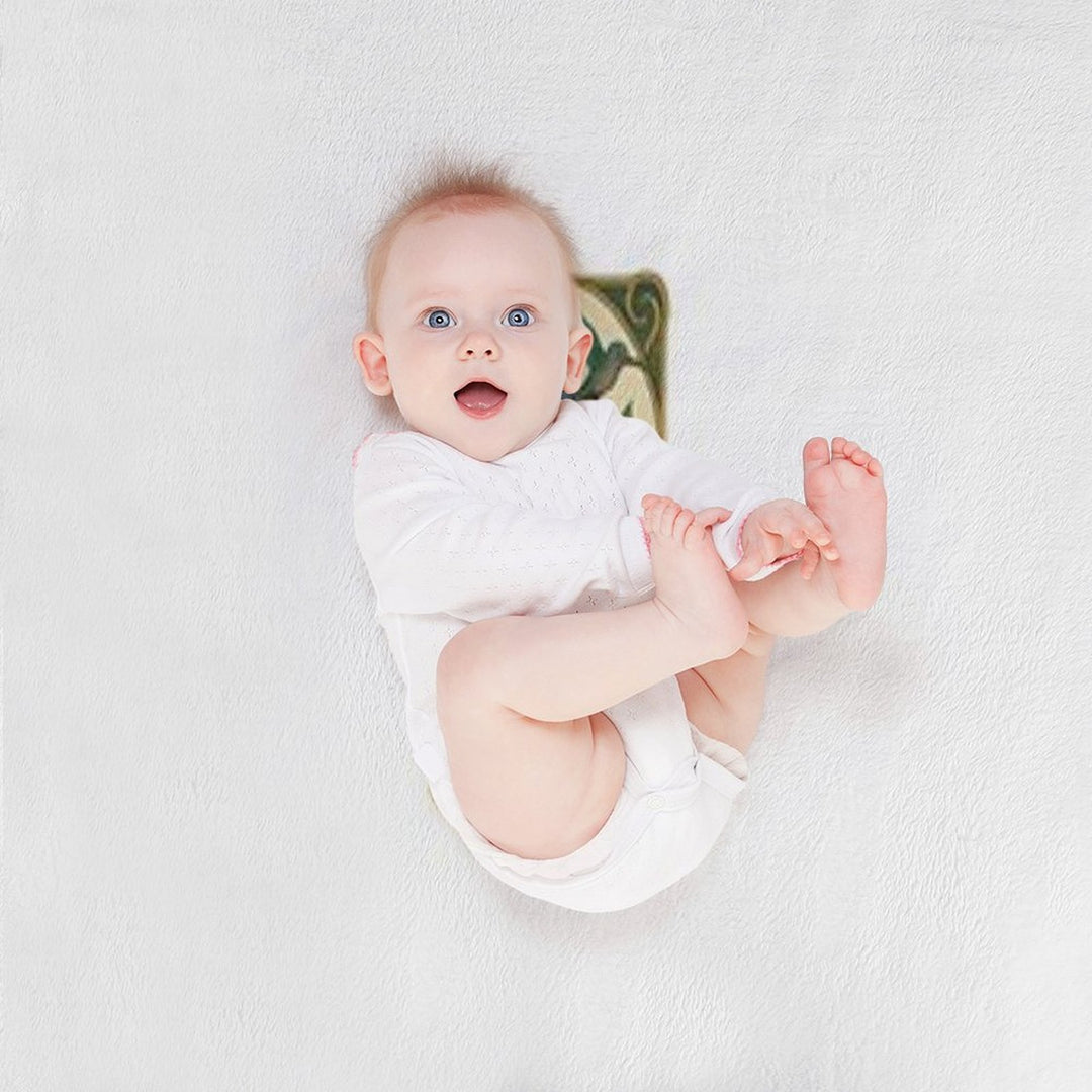 Ethereum Plant Growing Upward Lightweight Throw Blanket