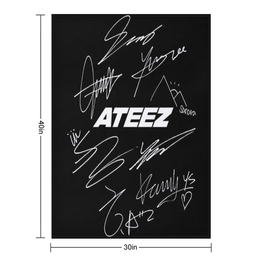 ATEEZ - Logo + Autographs (black) Travel-friendly Throw Blanket