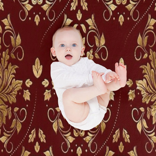 Oriental Vintage Damask Pattern - Red And Gold Lightweight Throw Blanket