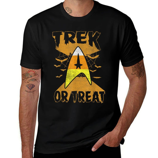 Star Trek Candy Corn Trek Or Treat Halloween  Versatile T-Shirt
