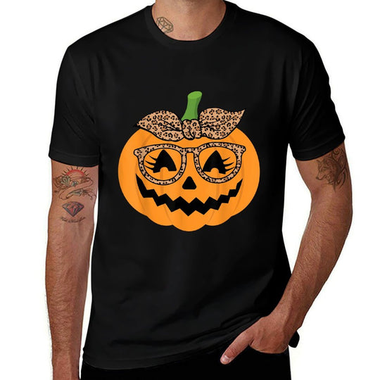 Cute Pumpkin Leopard Glasses And Bandana Halloween Costume  Soft T-Shirt