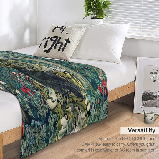 GREENERY, FOREST ANIMALS ,RAVEN ON ACANTHUS LEAVES Blue Green Floral Comfort Throw Blanket