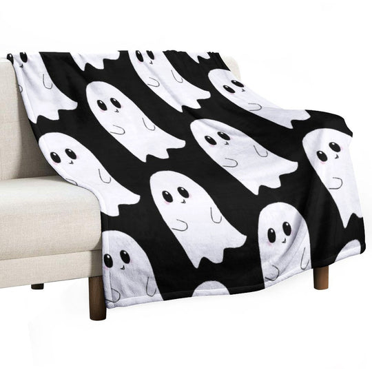Cute Ghost Wrinkle-free Throw Blanket
