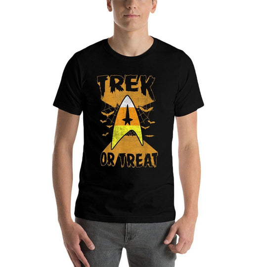 Star Trek Candy Corn Trek Or Treat Halloween  Versatile T-Shirt