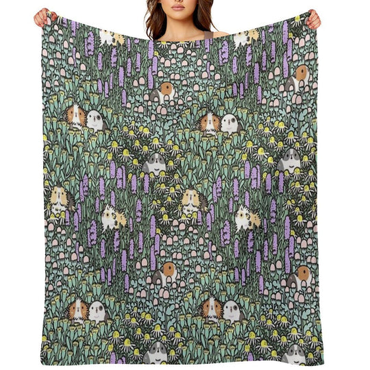 Guinea Pigs And Garden Herbs Pattern Compact Throw Blanket
