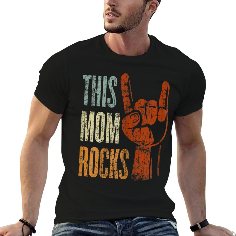 This Mom Rocks Rock N Roll Metal Gift for Mother  Oversized Silhouette T-Shirt