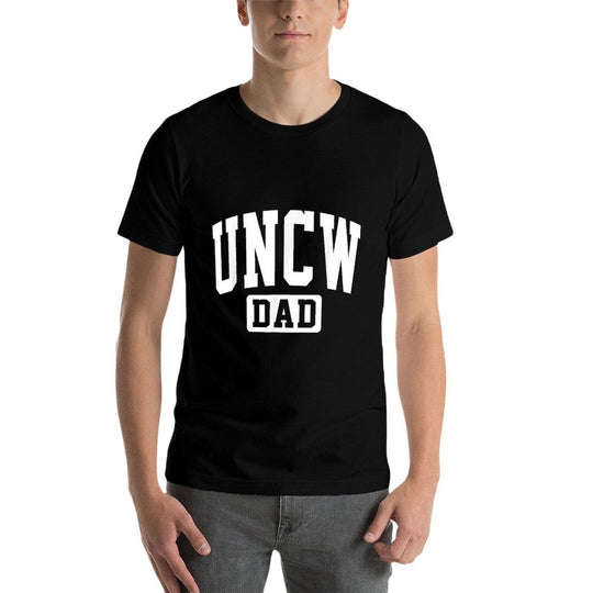 UNCW Arch Vintage Retro College Dad Father Arch Vintage  Quick-drying T-Shirt