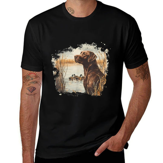 Retro Chocolate Lab Mallard Duck For Duck Hunting Men Dad  Vintage-inspired T-Shirt
