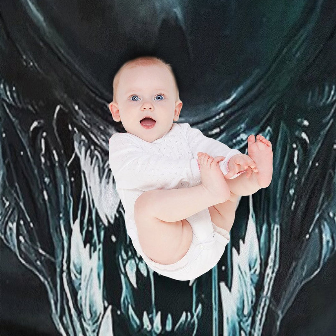 Xenomorph Alien Versatility Throw Blanket