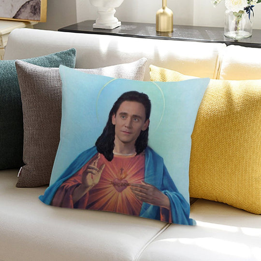 Tom Hiddleston Jesus Soft Fade-Resistant Throw Pillow