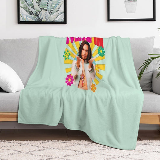 Klaus Follow Me Compact Throw Blanket
