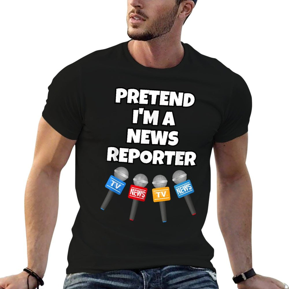 Pretend Im A News Reporter  Vintage-inspired T-Shirt